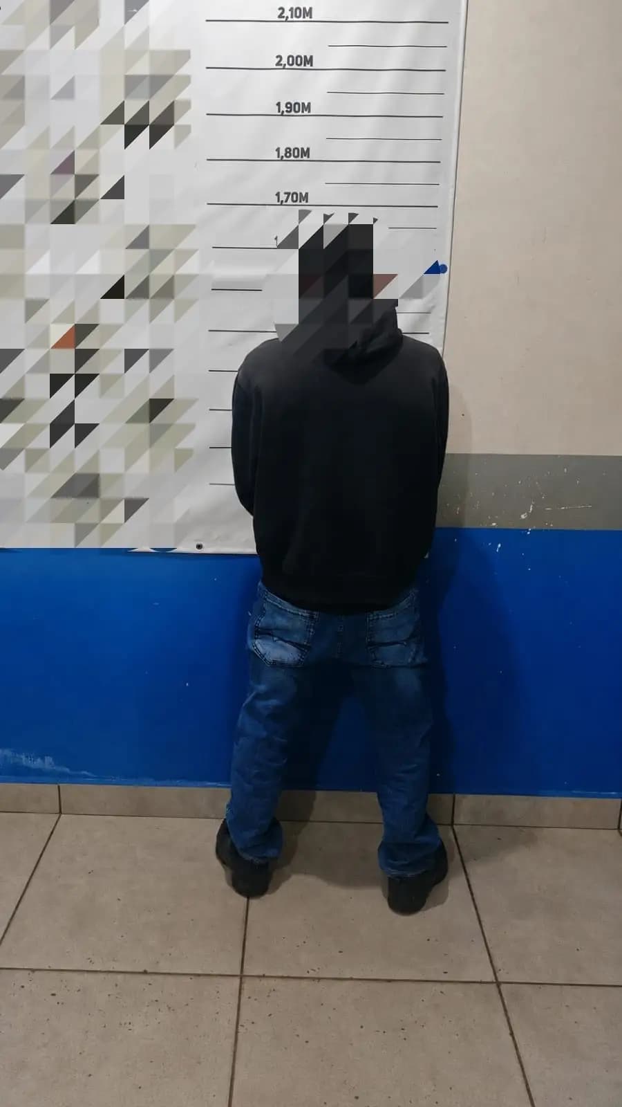 Maringá: ROMU prende procurado da Justiça após flagrar motociclista trafegando pela calçada